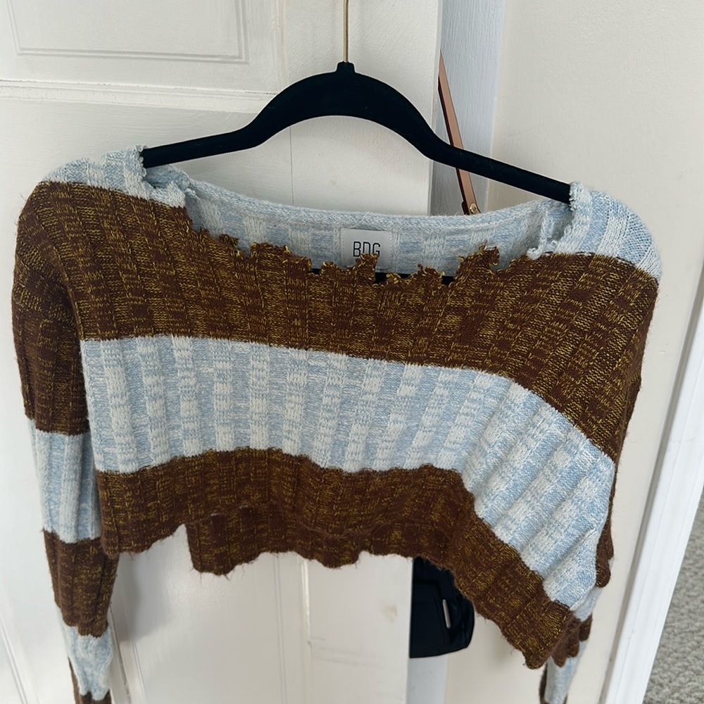 Urban Outfitters brown and blue off the shoulder cropped top